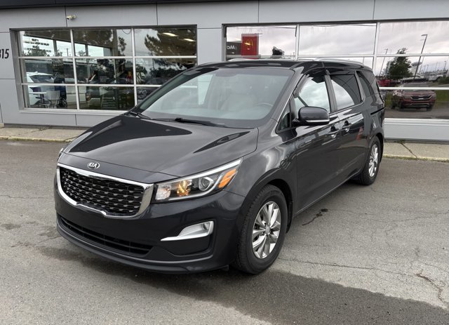 2020 Kia Sedona LX+ in Gander, Newfoundland and Labrador - 2 - w1024h768px
