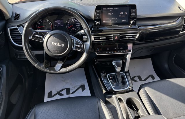 2022 Kia Seltos EX in Gander, Newfoundland and Labrador - 9 - w1024h768px