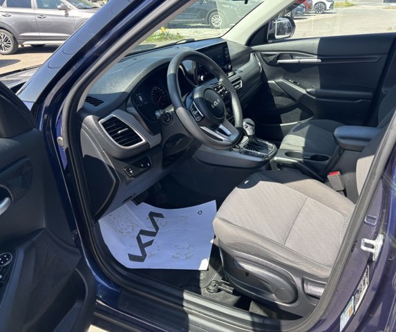 2023 Kia Seltos LX in Gander, Newfoundland and Labrador - 9 - w1024h768px