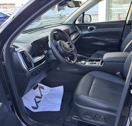 2025 Kia Sorento Plug-In Hybrid EX in Gander, Newfoundland and Labrador - 12 - w1024h768px