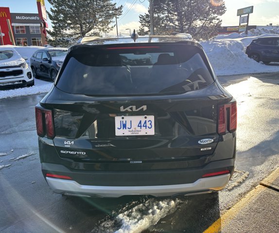 2025 Kia Sorento Plug-In Hybrid EX in Gander, Newfoundland and Labrador - 7 - w1024h768px