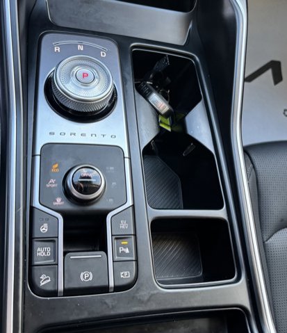 2025 Kia Sorento Plug-In Hybrid EX in Gander, Newfoundland and Labrador - 14 - w1024h768px