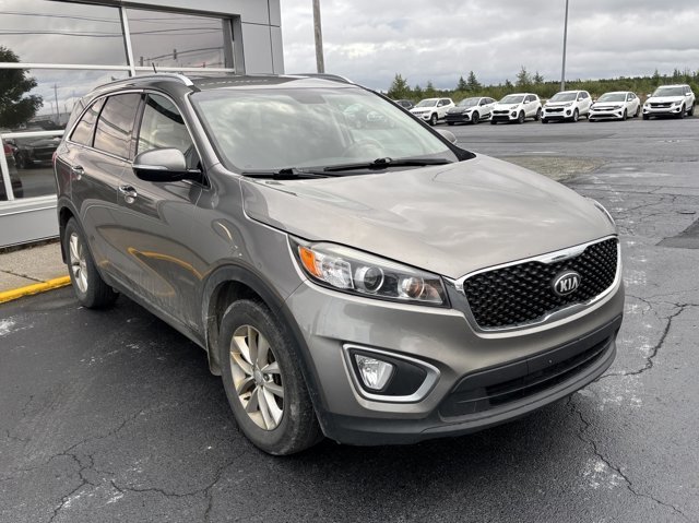 2016 Kia Sorento 2.4L LX in Gander, Newfoundland and Labrador - 4 - w1024h768px