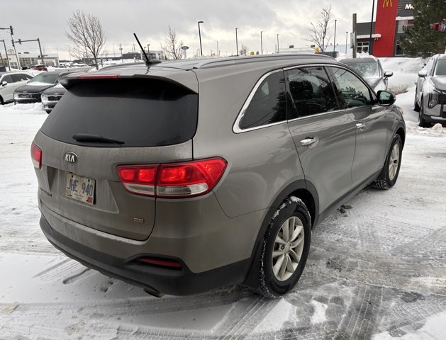 2018 Kia Sorento LX in Gander, Newfoundland and Labrador - 7 - w1024h768px