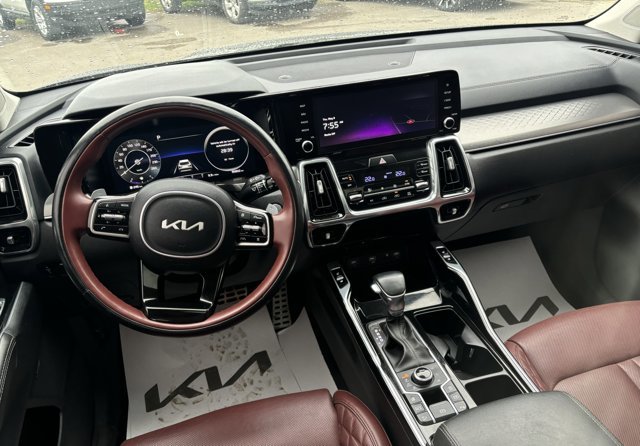 2023 Kia Sorento SX in Gander, Newfoundland and Labrador - 9 - w1024h768px