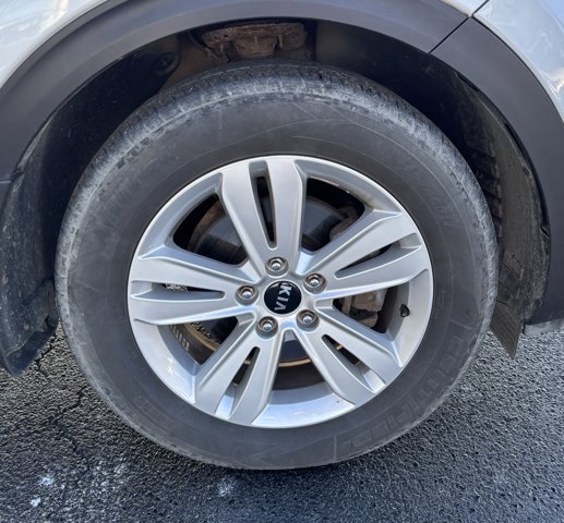 2018 Kia Sportage LX in Gander, Newfoundland and Labrador - 9 - w1024h768px