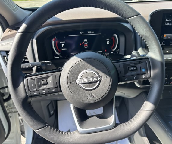 2023 Nissan Rogue Platinum in Gander, Newfoundland and Labrador - 10 - w1024h768px