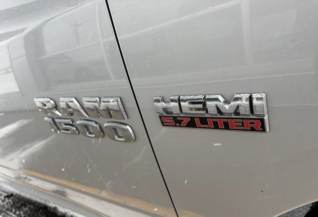 2017 Ram 1500 SLT in Gander, Newfoundland and Labrador - 8 - w1024h768px