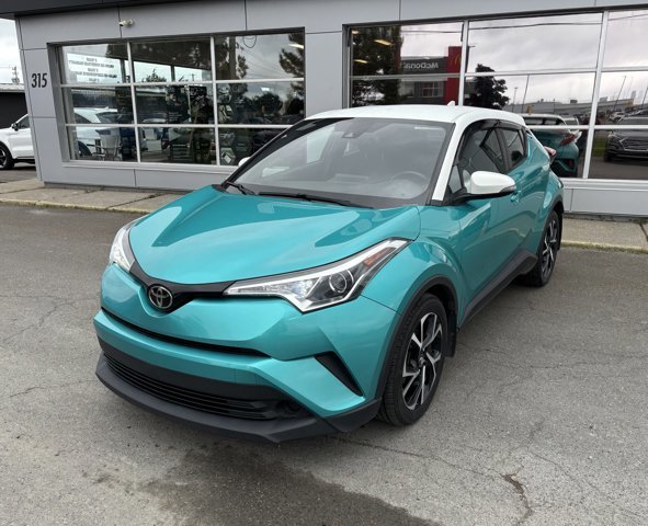2018 Toyota C-HR XLE in Gander, Newfoundland and Labrador - 2 - w1024h768px