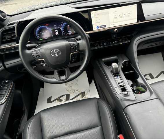 2023 Toyota CROWN Platinum in Gander, Newfoundland and Labrador - 11 - w1024h768px