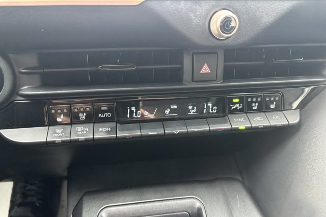 2023 Toyota CROWN Platinum in Gander, Newfoundland and Labrador - 19 - w1024h768px