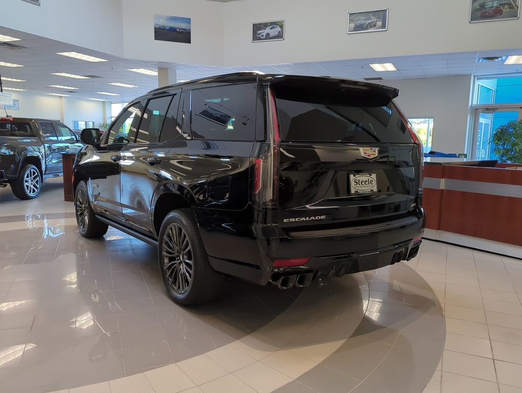 2024  Escalade V-Sport in Dartmouth, Nova Scotia - 6 - w1024h768px