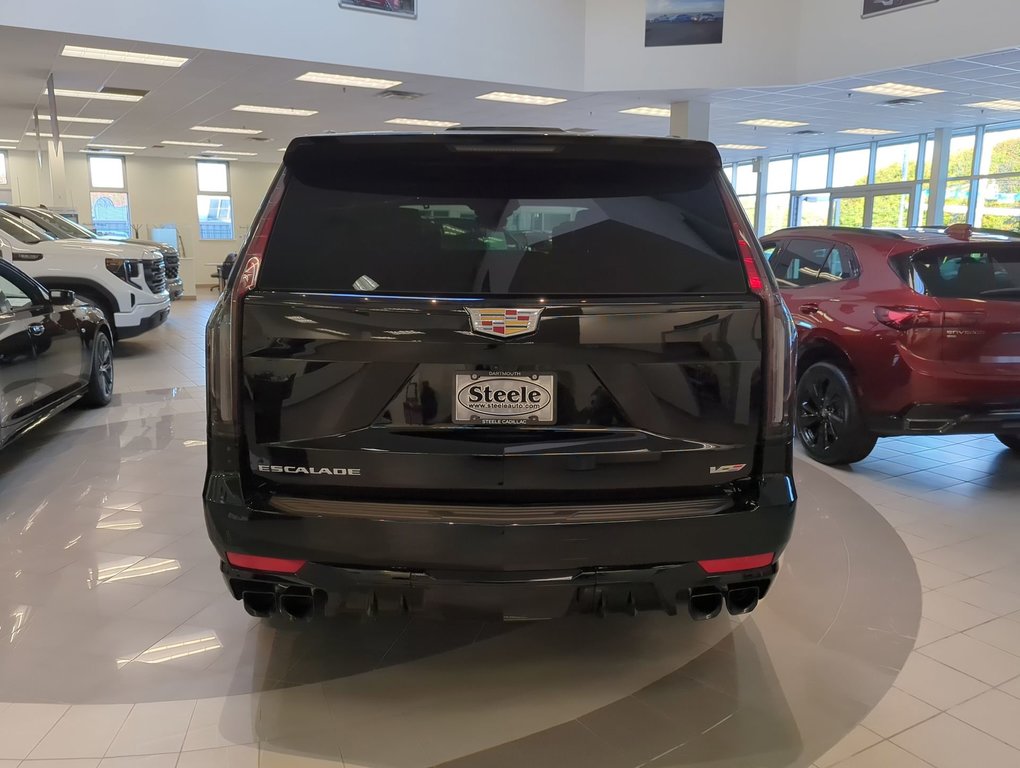 2024  Escalade V-Sport in Dartmouth, Nova Scotia - 7 - w1024h768px