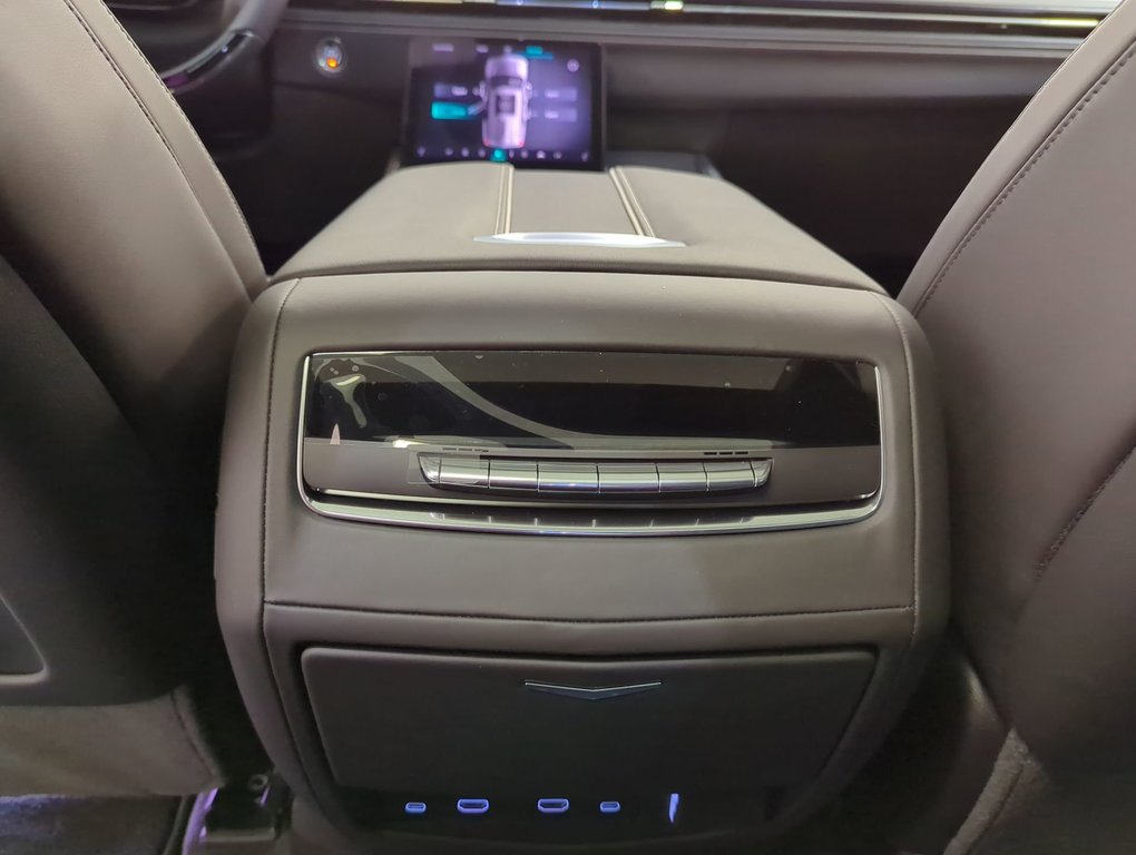 2025 Cadillac Escalade 4WD Sport Platinum in Dartmouth, Nova Scotia - 21 - w1024h768px