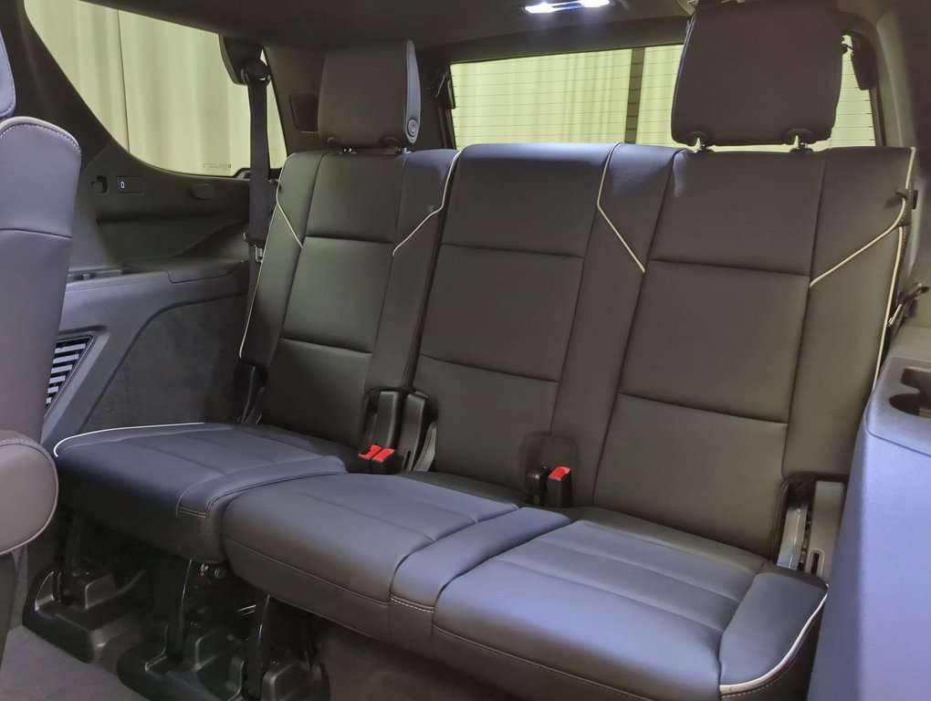 2025 Cadillac Escalade 4WD Premium Luxury in Dartmouth, Nova Scotia - 23 - w1024h768px