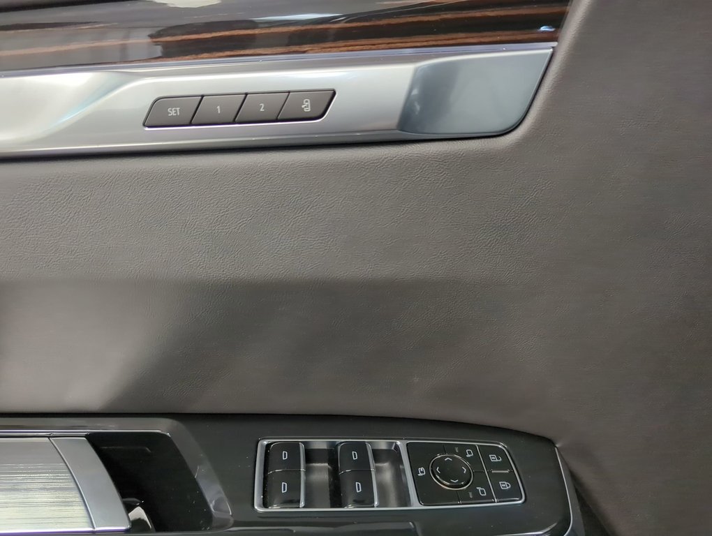 2026 Cadillac ESCALADE Luxury in Dartmouth, Nova Scotia - 13 - w1024h768px