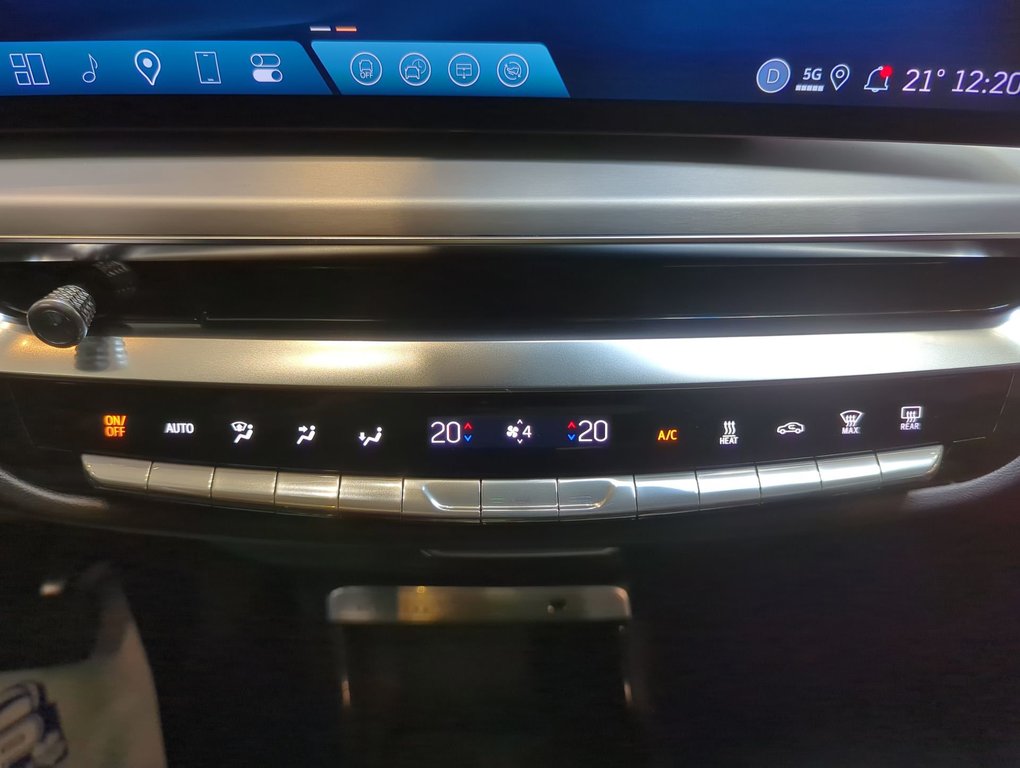 2026 Cadillac LYRIQ Luxury in Dartmouth, Nova Scotia - 19 - w1024h768px