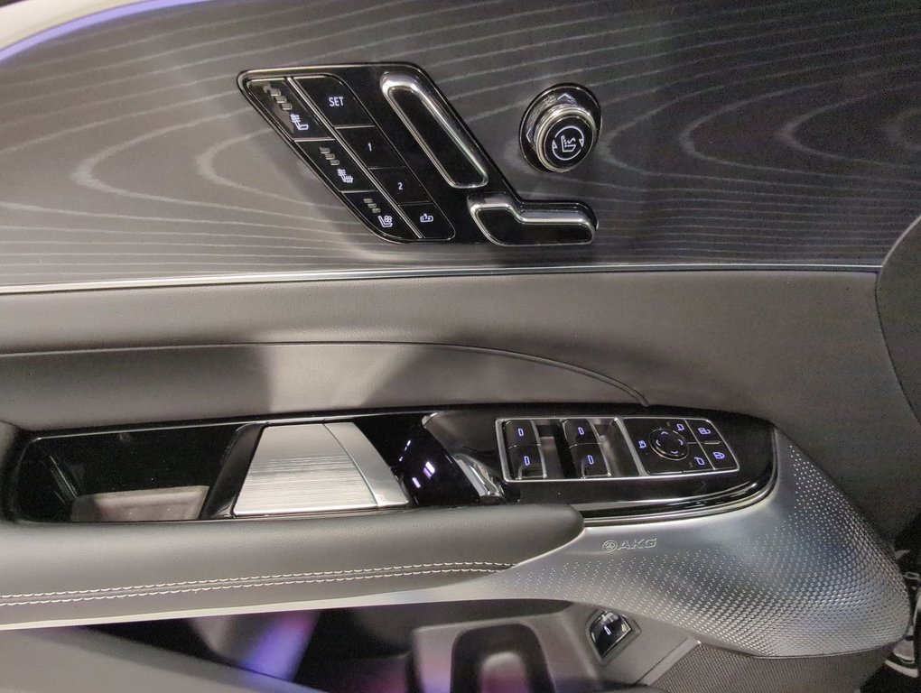 2026 Cadillac LYRIQ Premium Sport in Dartmouth, Nova Scotia - 13 - w1024h768px