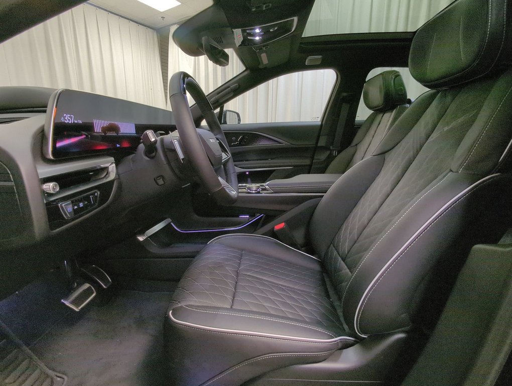 2026 Cadillac LYRIQ -V Premium in Dartmouth, Nova Scotia - 11 - w1024h768px