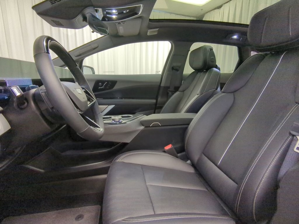 2025 Cadillac OPTIQ Sport 2 in Dartmouth, Nova Scotia - 11 - w1024h768px