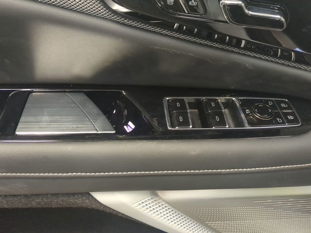 2025 Cadillac OPTIQ Sport 2 in Dartmouth, Nova Scotia - 13 - w1024h768px