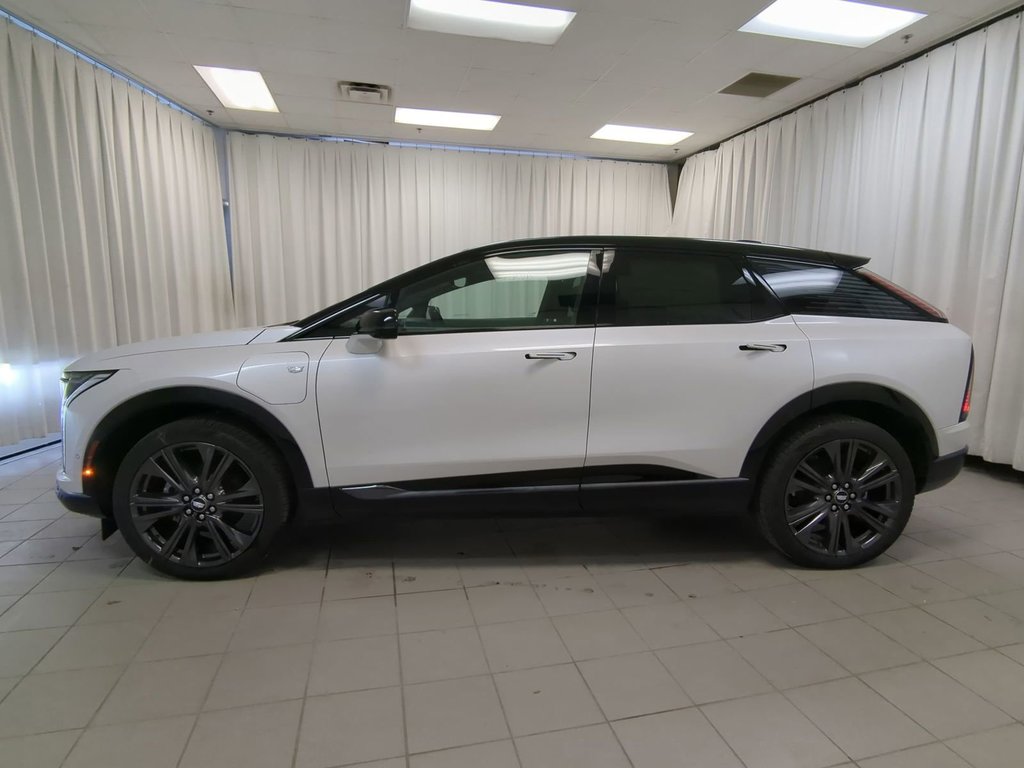 2025 Cadillac OPTIQ Sport 2 in Dartmouth, Nova Scotia - 5 - w1024h768px