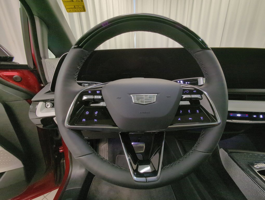 2025 Cadillac OPTIQ Luxury 2 in Dartmouth, Nova Scotia - 14 - w1024h768px