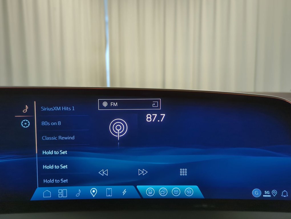 2025 Cadillac OPTIQ Luxury in Dartmouth, Nova Scotia - 16 - w1024h768px