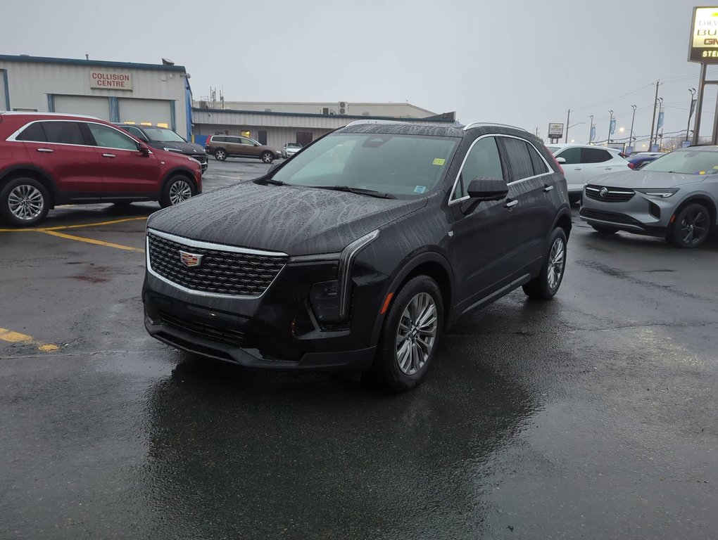 2025 Cadillac XT4 Premium Luxury in Dartmouth, Nova Scotia - 4 - w1024h768px