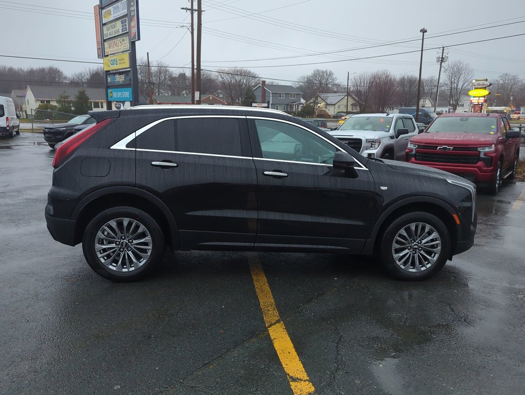 2025 Cadillac XT4 Premium Luxury in Dartmouth, Nova Scotia - 9 - w1024h768px