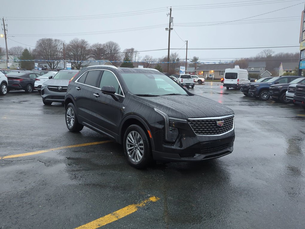 2025 Cadillac XT4 Premium Luxury in Dartmouth, Nova Scotia - 2 - w1024h768px