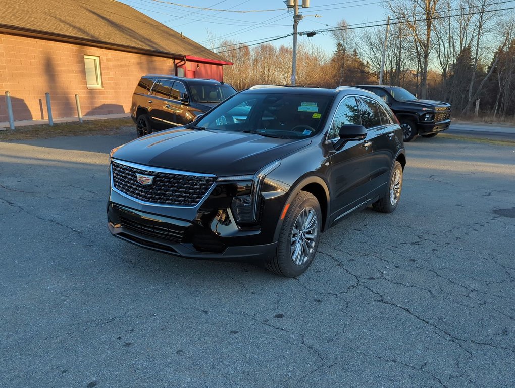 2025 Cadillac XT4 Premium Luxury in Dartmouth, Nova Scotia - 4 - w1024h768px