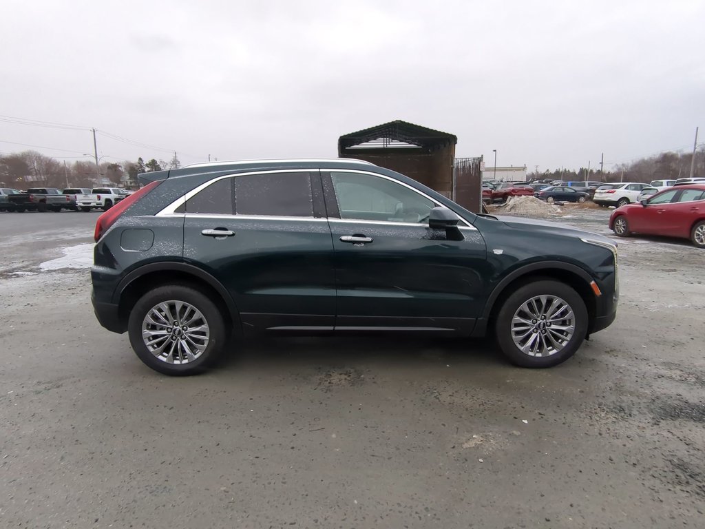 2025 Cadillac XT4 Premium Luxury in Dartmouth, Nova Scotia - 9 - w1024h768px