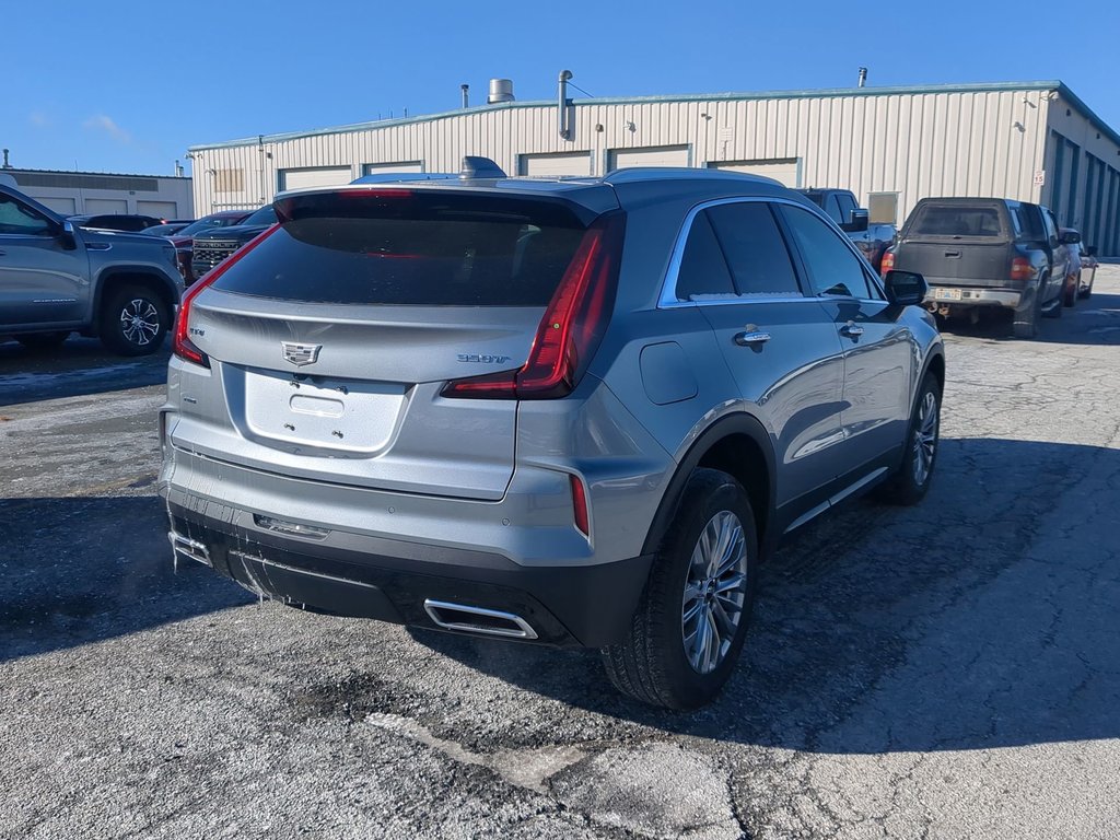 2025 Cadillac XT4 Premium Luxury in Dartmouth, Nova Scotia - 8 - w1024h768px