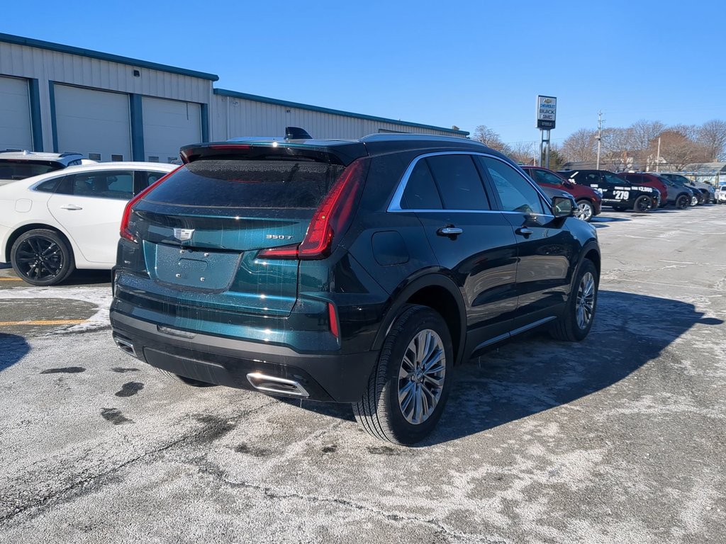 2025 Cadillac XT4 Premium Luxury in Dartmouth, Nova Scotia - 8 - w1024h768px