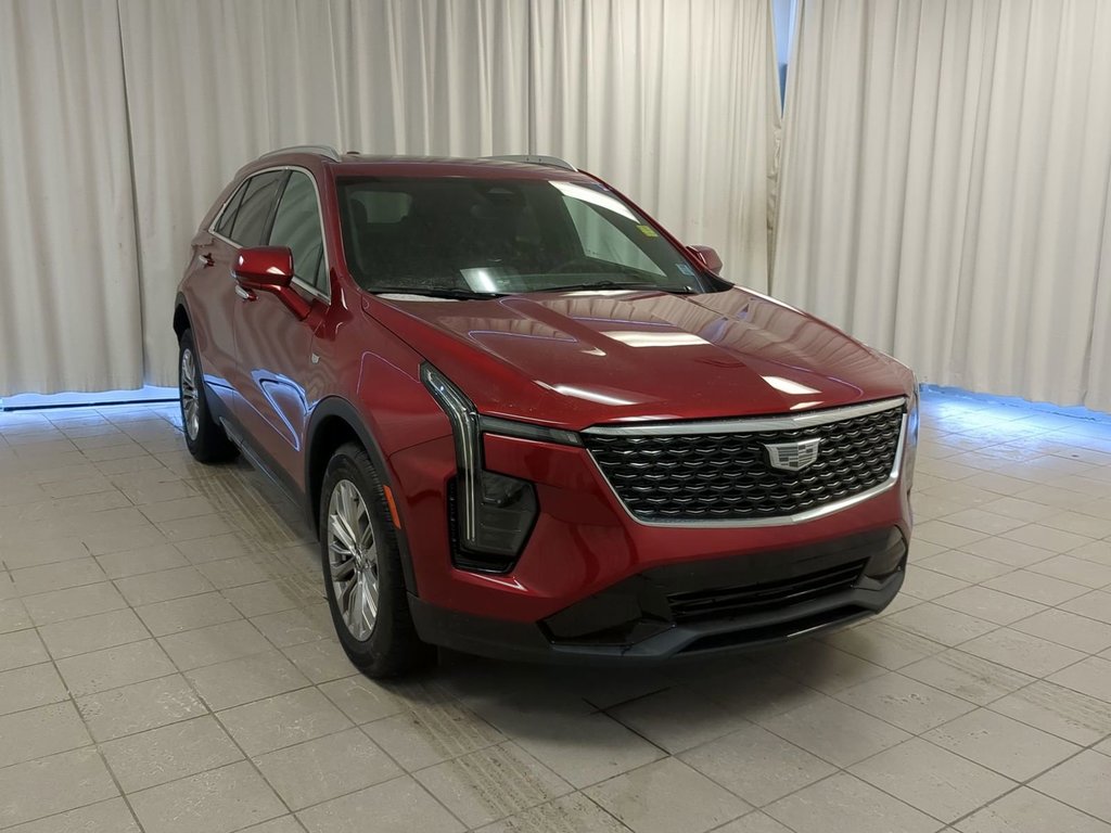 2025 Cadillac XT4 Premium Luxury in Dartmouth, Nova Scotia - 2 - w1024h768px