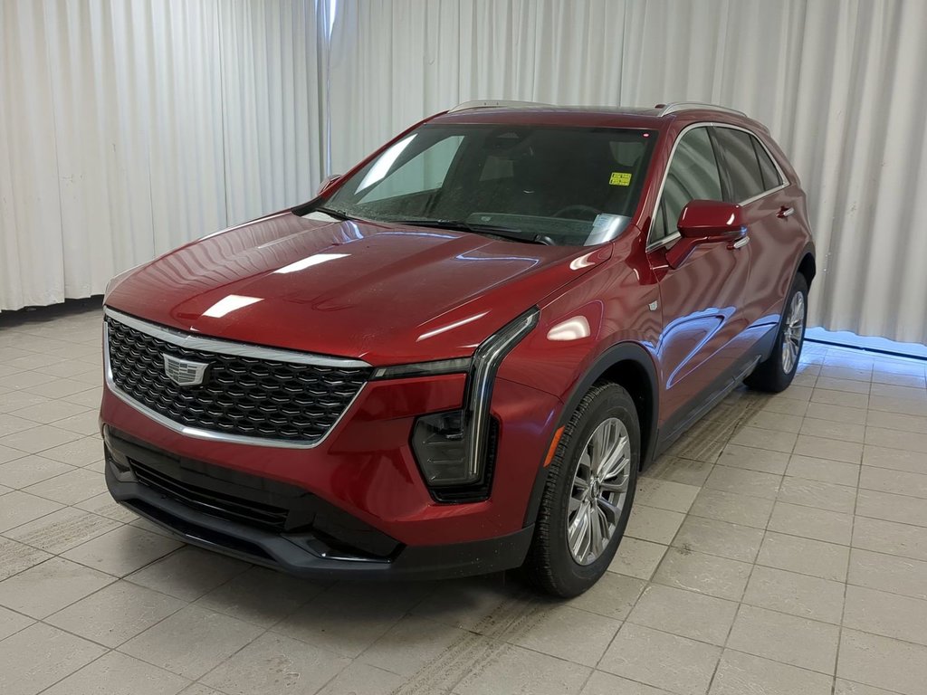 2025 Cadillac XT4 Premium Luxury in Dartmouth, Nova Scotia - 4 - w1024h768px