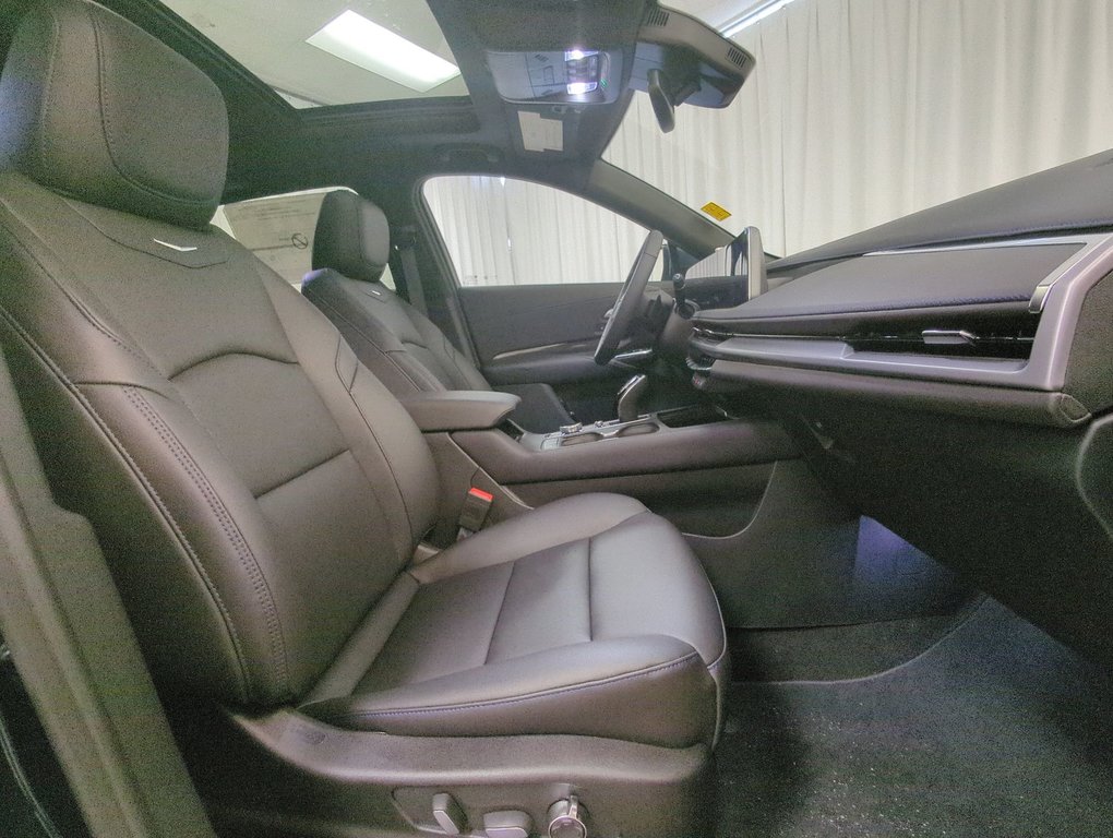 2025 Cadillac XT4 AWD Sport in Dartmouth, Nova Scotia - 24 - w1024h768px