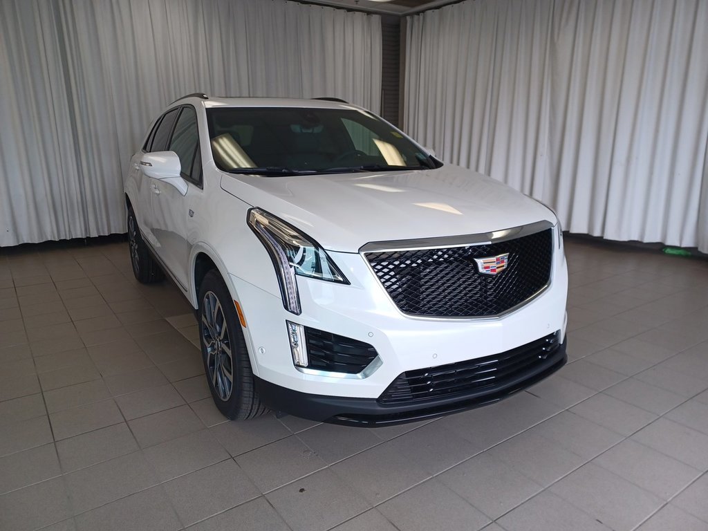 2024 Cadillac XT5 Sport in Dartmouth, Nova Scotia - 9 - w1024h768px