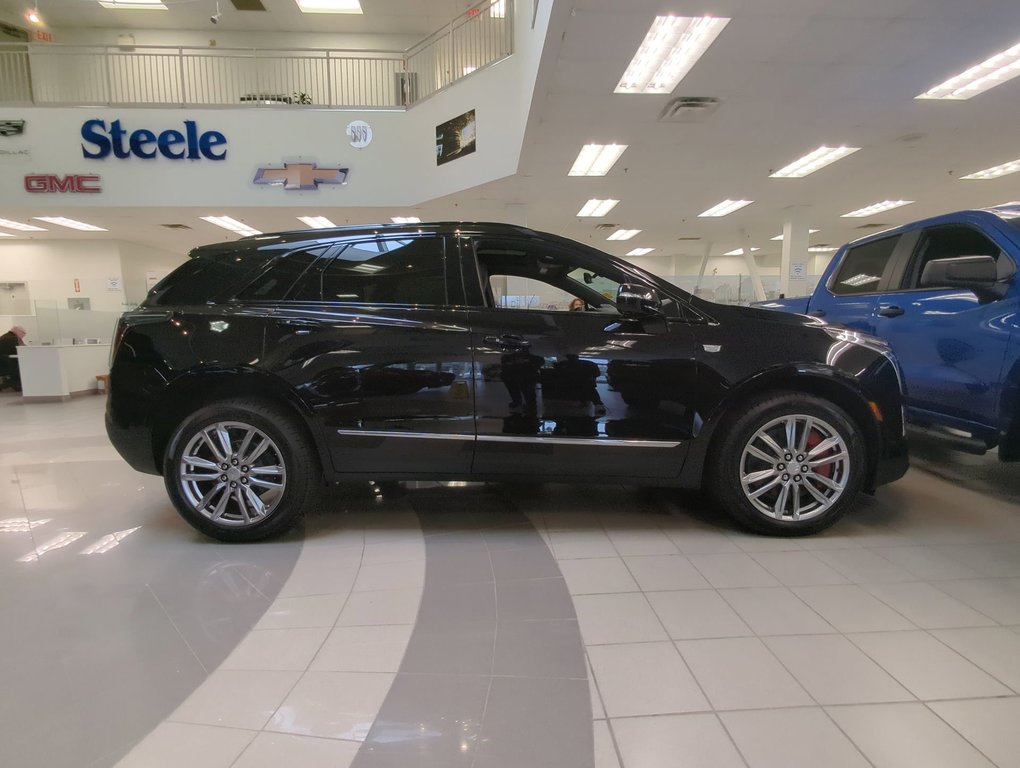 2025 Cadillac XT5 Sport in Dartmouth, Nova Scotia - 9 - w1024h768px