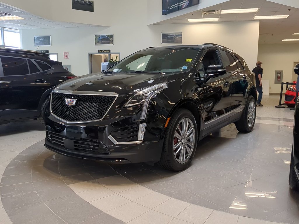 2025 Cadillac XT5 Sport in Dartmouth, Nova Scotia - 4 - w1024h768px