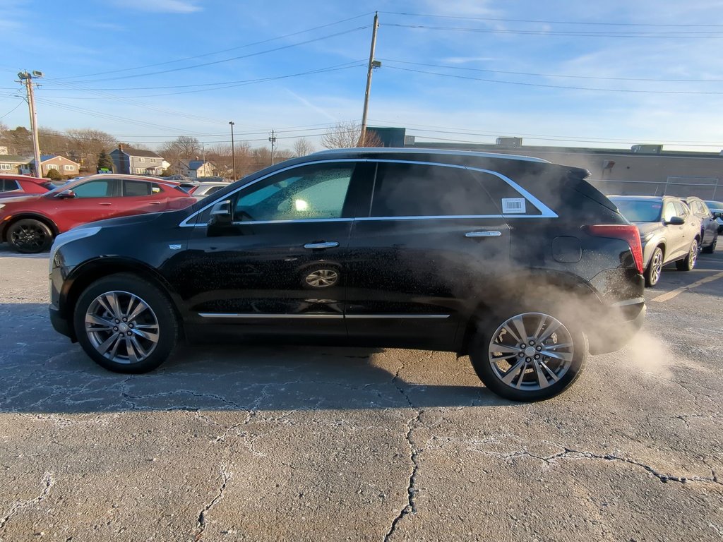 2025 Cadillac XT5 Premium Luxury in Dartmouth, Nova Scotia - 5 - w1024h768px