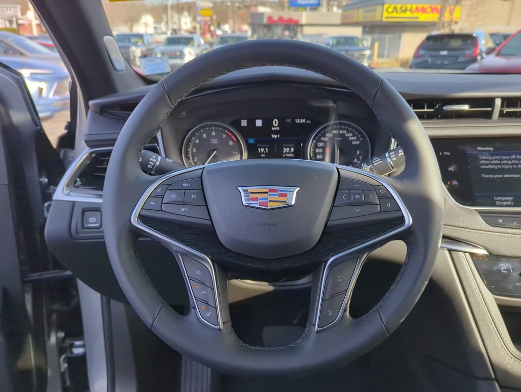 2025 Cadillac XT5 Premium Luxury in Dartmouth, Nova Scotia - 14 - w1024h768px