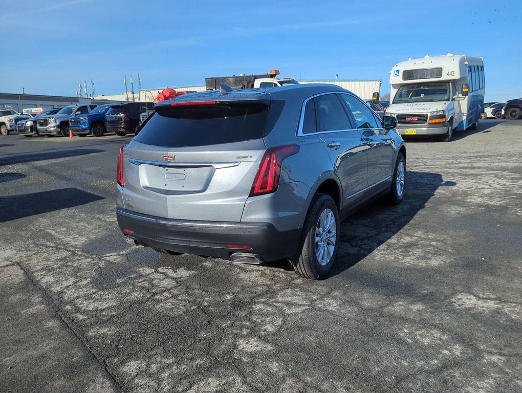 2025 Cadillac XT5 Luxury in Dartmouth, Nova Scotia - 8 - w1024h768px