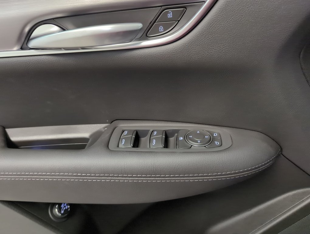 2025 Cadillac XT5 AWD Luxury in Dartmouth, Nova Scotia - 13 - w1024h768px