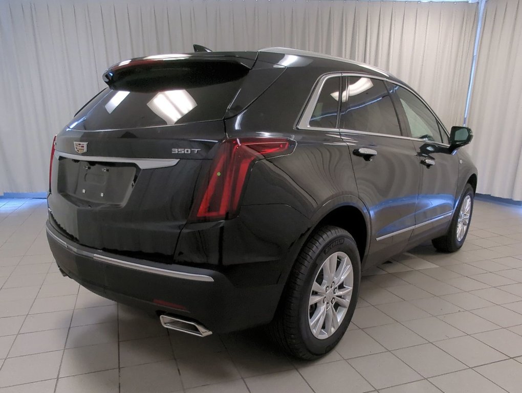 2025 Cadillac XT5 AWD Luxury in Dartmouth, Nova Scotia - 8 - w1024h768px
