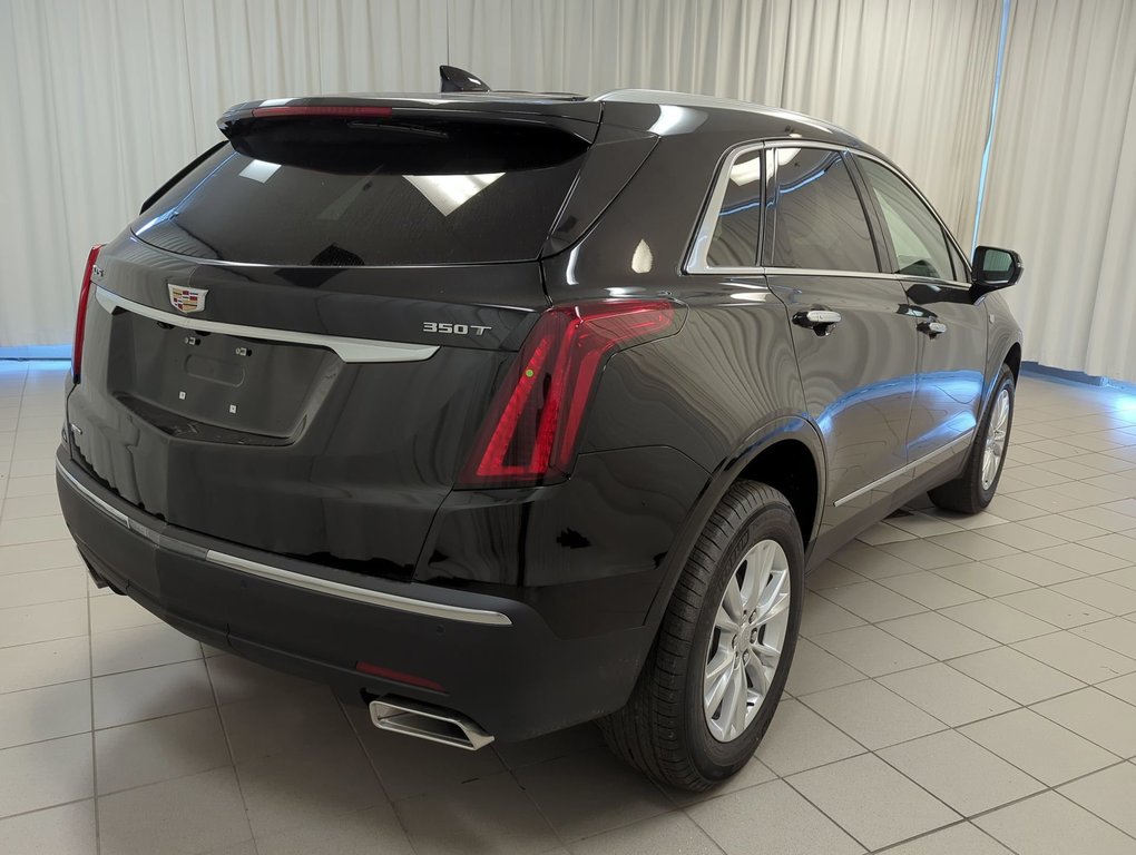 2025 Cadillac XT5 AWD Luxury in Dartmouth, Nova Scotia - 8 - w1024h768px