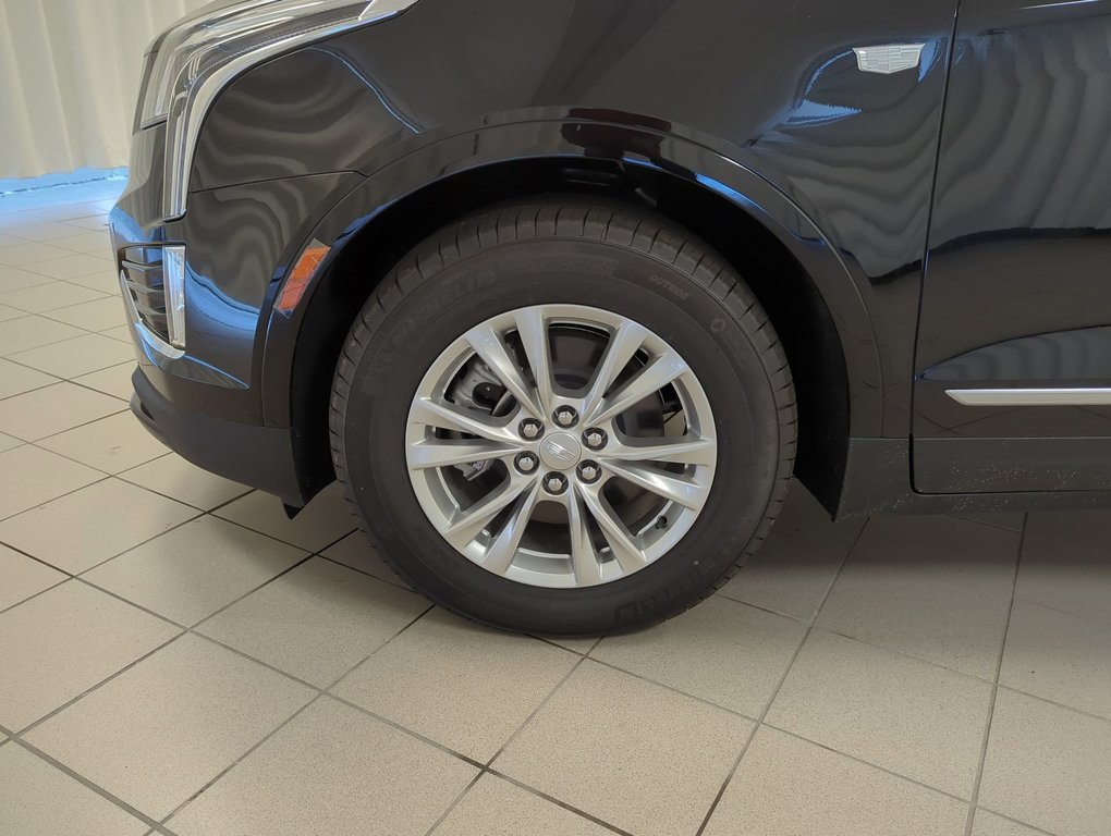 2025 Cadillac XT5 AWD Luxury in Dartmouth, Nova Scotia - 10 - w1024h768px