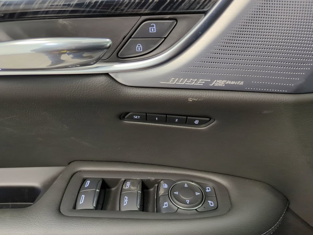 2025 Cadillac XT6 Premium Luxury in Dartmouth, Nova Scotia - 13 - w1024h768px
