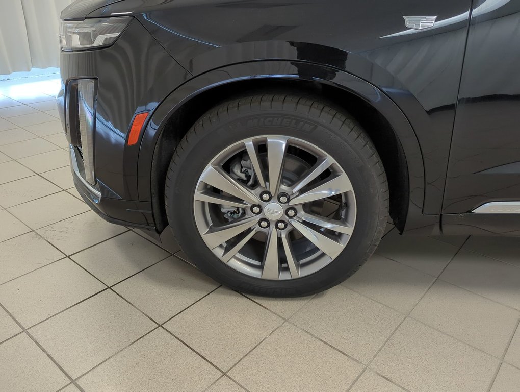 2025 Cadillac XT6 Premium Luxury in Dartmouth, Nova Scotia - 10 - w1024h768px
